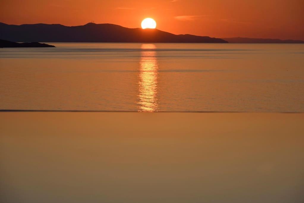 Mykonos Sea View Luxury Villa By Calypso Sunset Villas Mykonos Town Eksteriør bilde